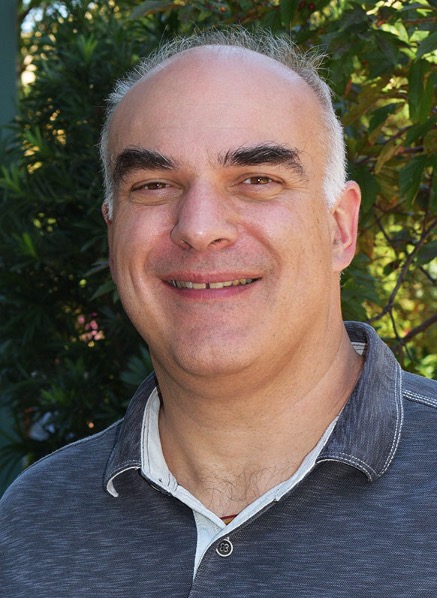 Jospeh Metz headshot