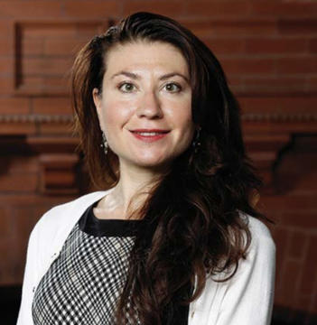 Kristina Mendicino headshot
