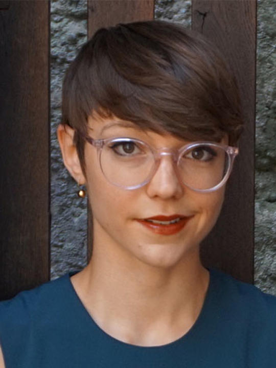 Sina Dell'Anno headshot
