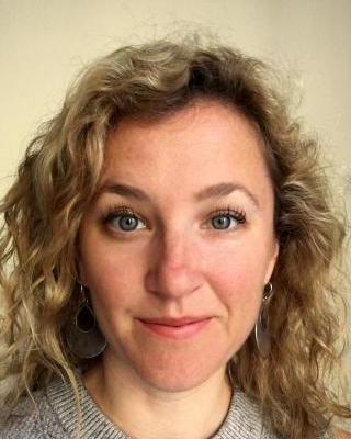 Photo of Julie Orlemanski